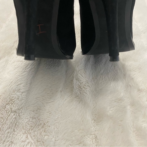 H&M Black Suede Pointed Toe Pumps Heels Size 7 - Picture 8 of 13